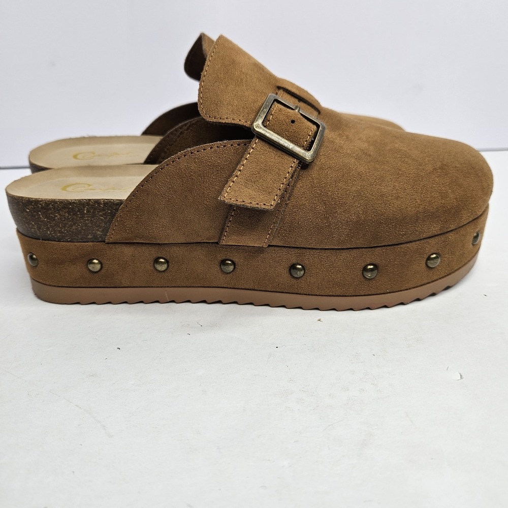 Comfort Est 1946 Brown Suede Size 8M